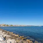 Les Asterides By Interhome Hyères